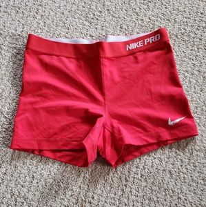 Women's Nike Pros